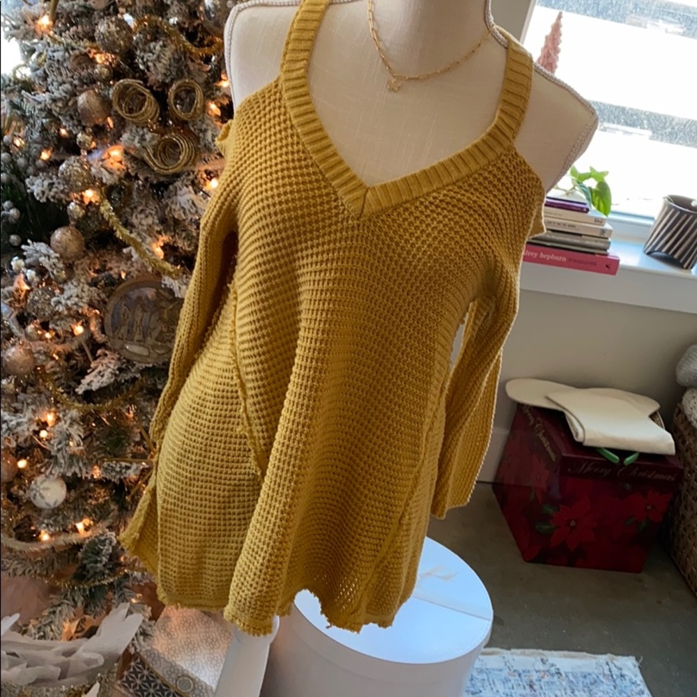 mustard girlie